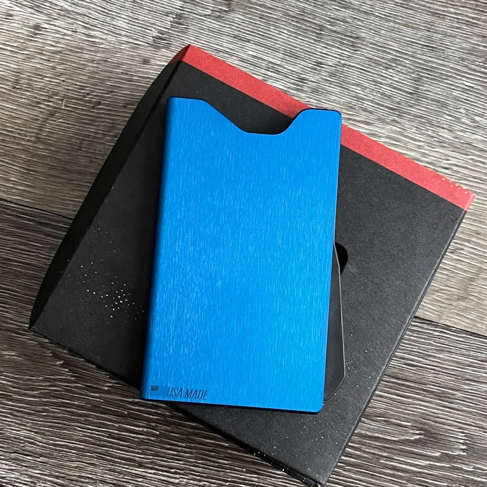 Grip 6 deep blue wallet mens RFID blocking slim minimalist wallet